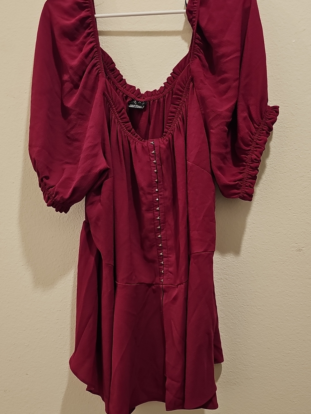 City Chic Burgundy Puff-Sleeve Mini Blouse